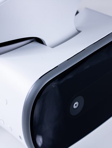 Front side angle of the Lenovo Mirage Solo VR headset.